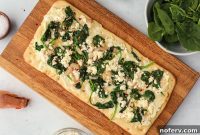 Mediterranean Spinach Feta Flatbread