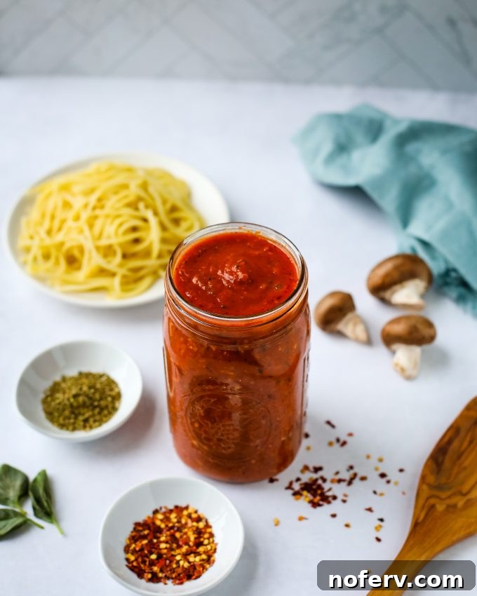 Easy Ravioli Lasagna 6 Delicious and rich pasta sauce, key ingredient for ravioli lasagna