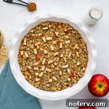 apple cinnamon baked oatmeal