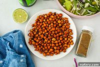 Zesty Chili Chickpea Crunch