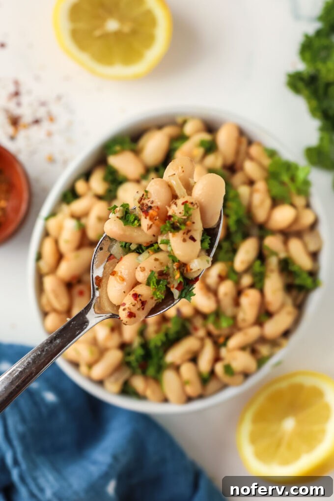 25 Delicious White Bean Recipes for Everyday Meals 2 garlicky white beans