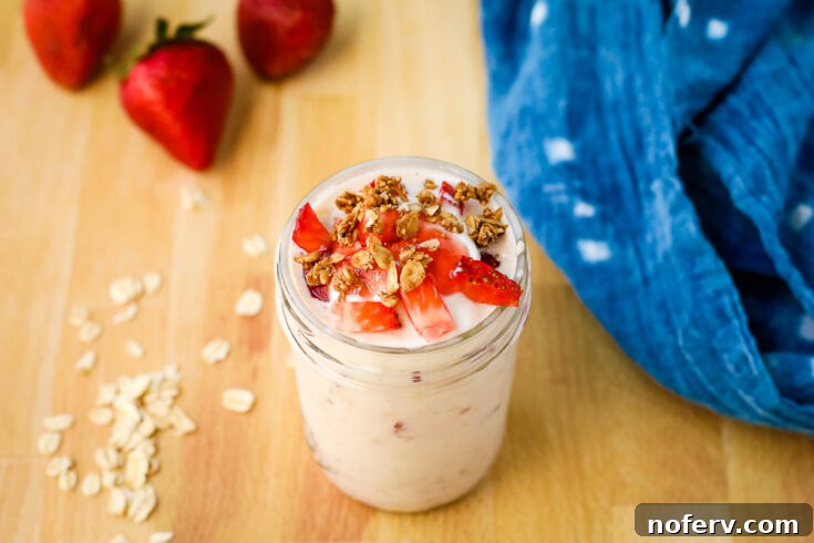 Strawberry Overnight Oats