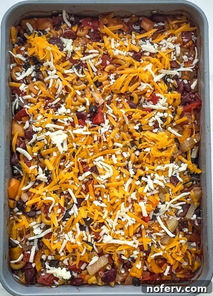 Dump-and-Bake Chili Mac Casserole Recipe 4 img 150940 4