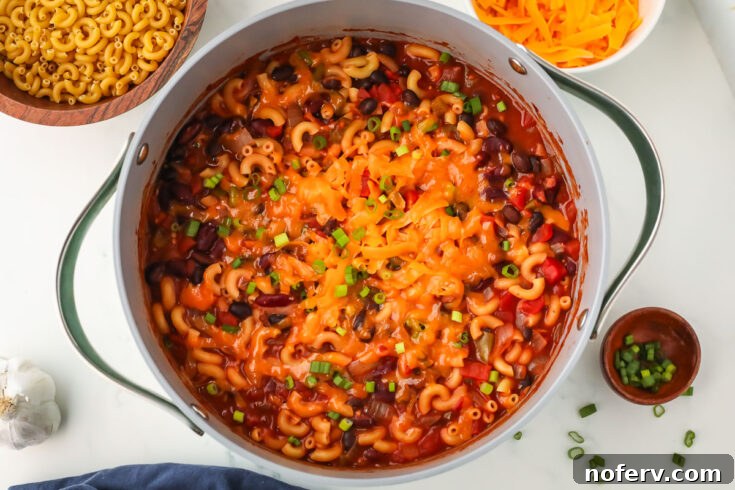 Vegetarian Chili Mac